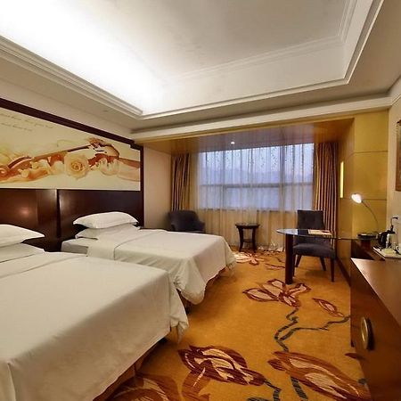 Vienna International Hotel Zhangjiajie Tianmen Mountain Exterior foto